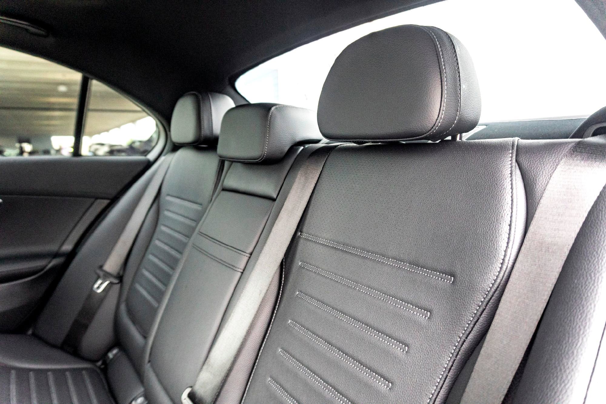 2025 Mercedes-Benz C-Class Sedan C 300 - Photo 26