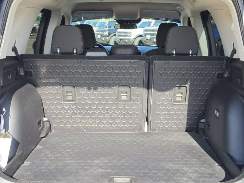 Used 2021 Shadow Black Ford Big Bend image 11