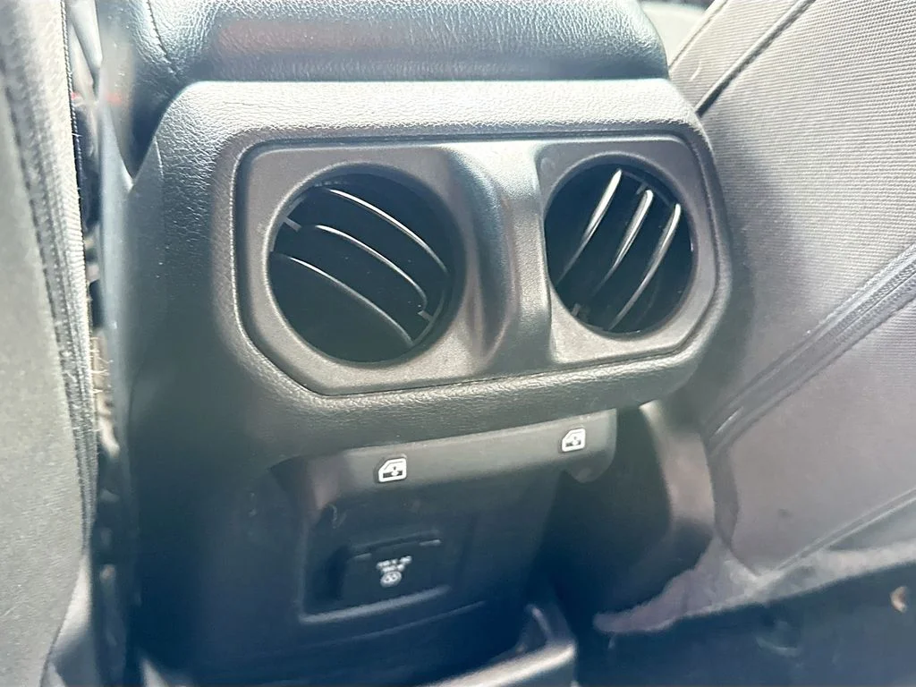 Used 2023 Gray Jeep Rubicon 4xe image 28