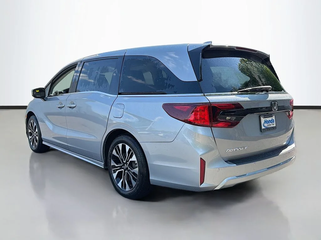 New 2026 Solar Silver Metallic Honda Elite image 9