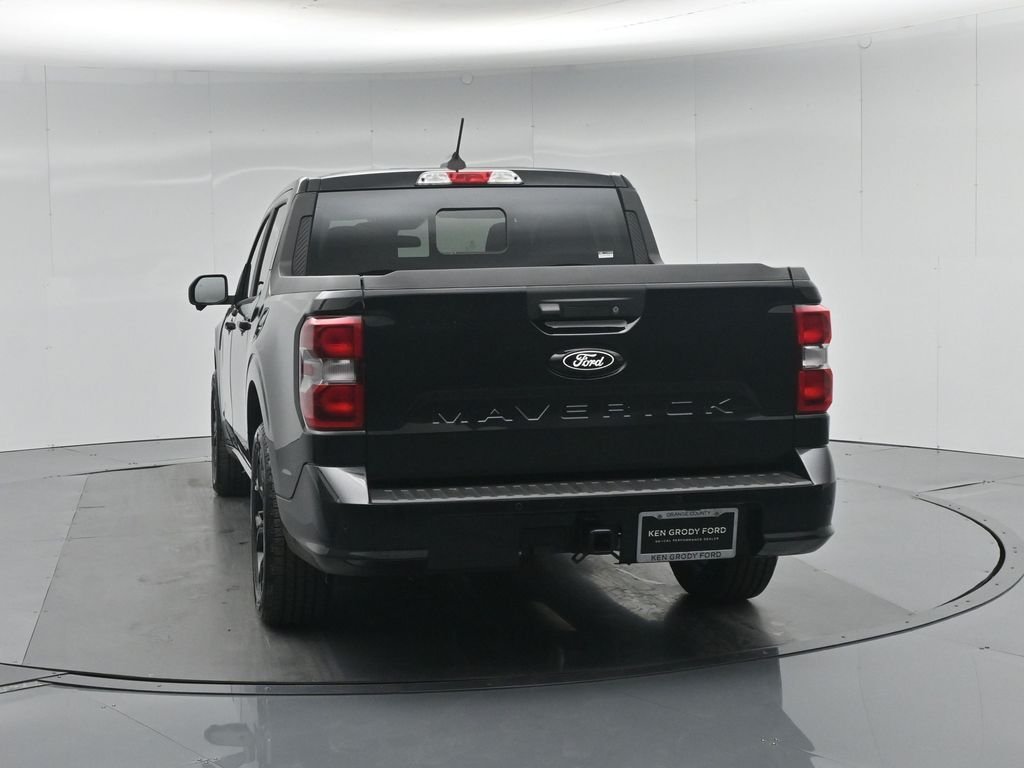 New 2025 Shadow Black Ford Lobo High image 29