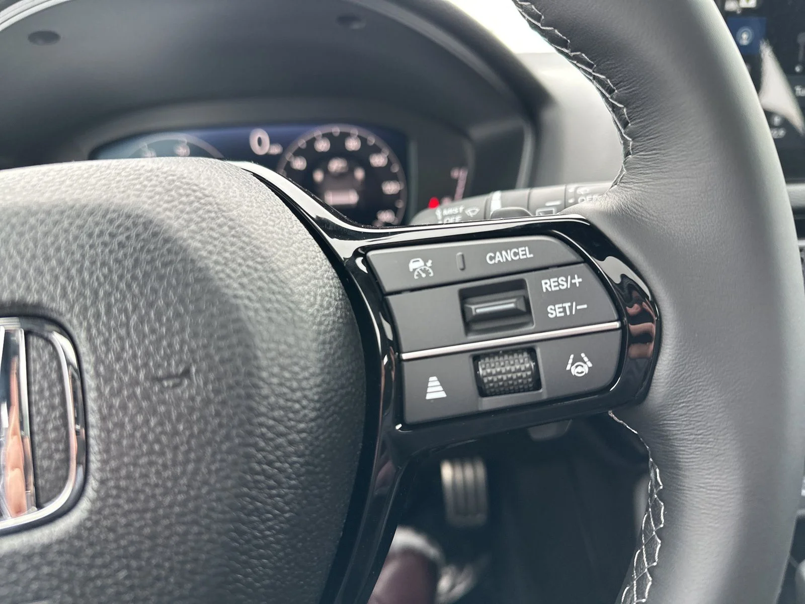 2026 Honda Civic Hatchback Sport Touring - Photo 38