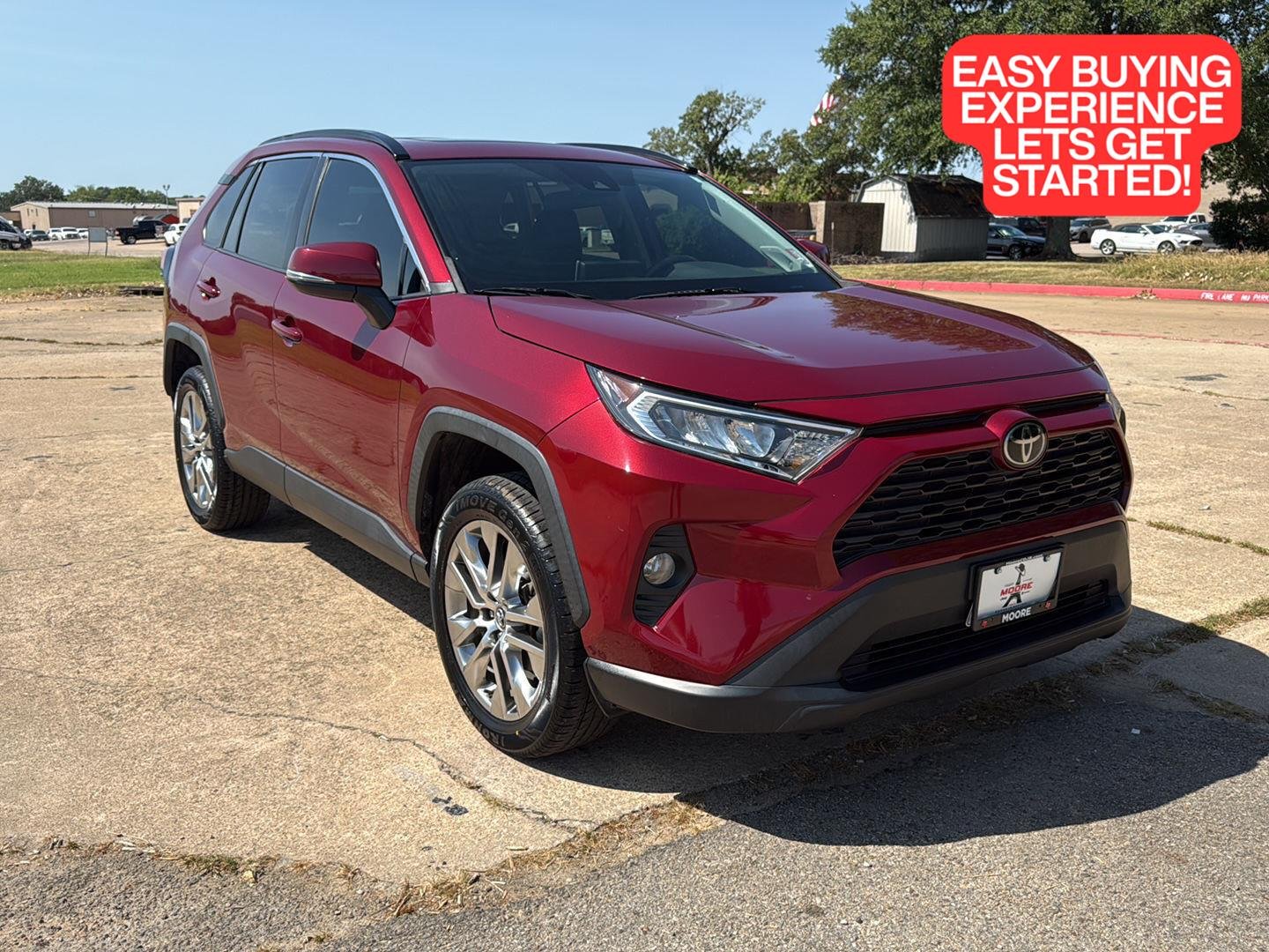 Used 2020 Ruby Flare Pearl Toyota XLE Premium image 1