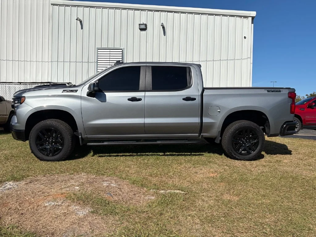 Used 2026 Sterling Gray Metallic Chevrolet LT Trail Boss image 2