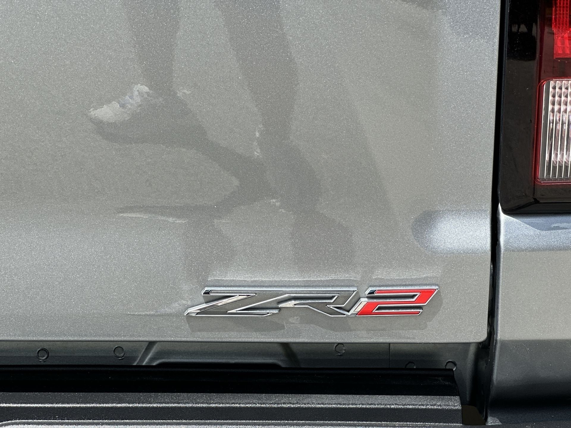 2024 Chevrolet Colorado ZR2 - Photo 32
