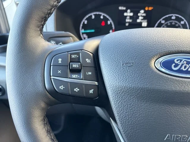 New 2024 White Ford Medium Roof Pass. XLT AWD image 20