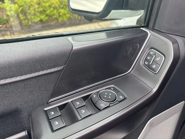 New 2026 Oxford White Ford Lariat® image 19