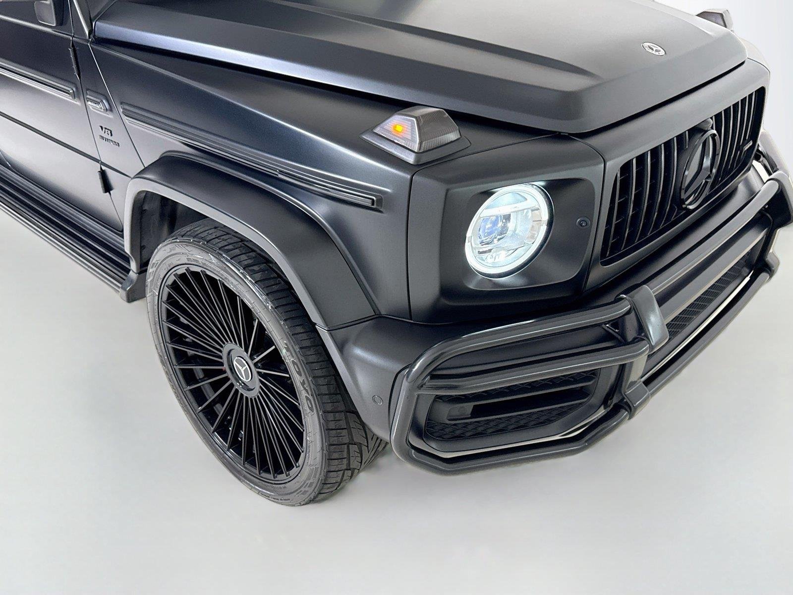 Used 2024 Obsidian Black Mercedes-Benz AMG® G 63 | Exclusive Int Pkg | Carbon Fiber Trim image 36
