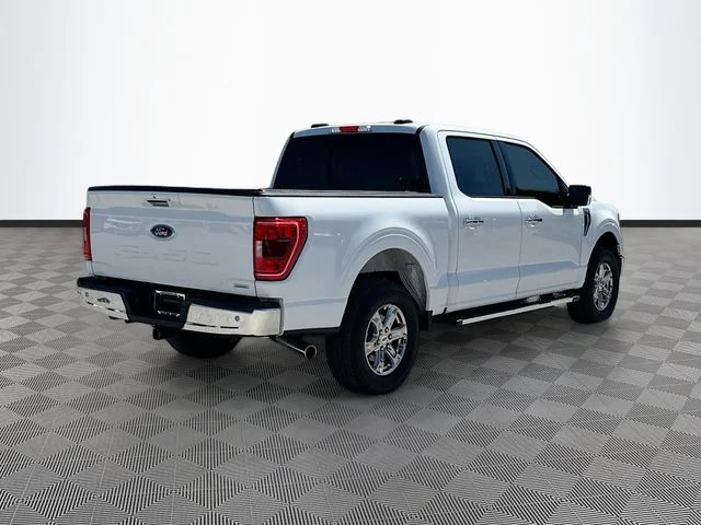 Used 2023 White Ford XLT image 5