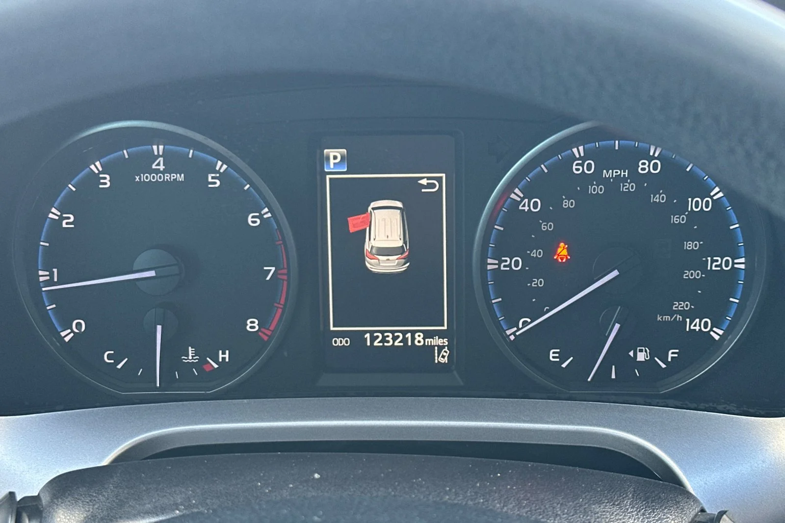 Used 2018 Gray Toyota LE image 20
