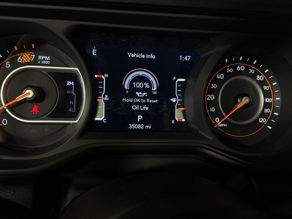 Used 2024 Gray Jeep Sport S image 15