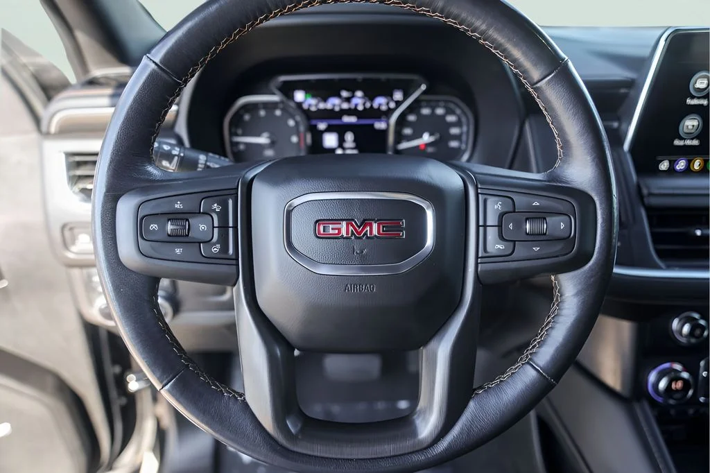 Used 2021 Black GMC AT4 image 15