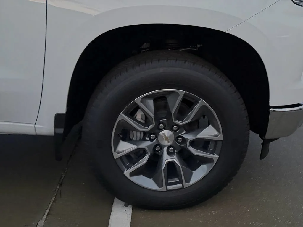 New 2026 Summit White Chevrolet LT image 6