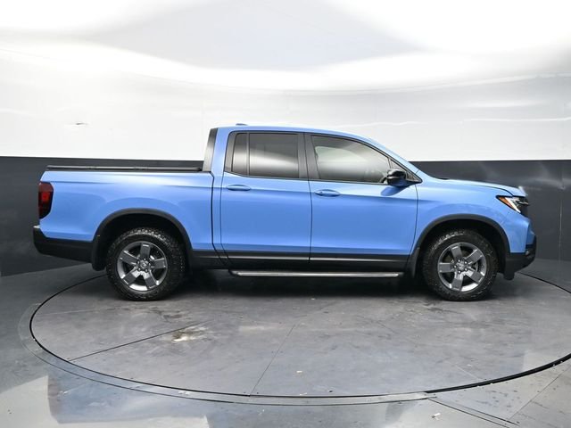 Used 2024  Honda TrailSport image 4