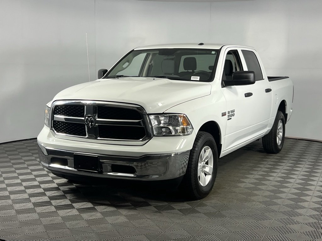 2022 Ram 1500 Classic Tradesman photo 2
