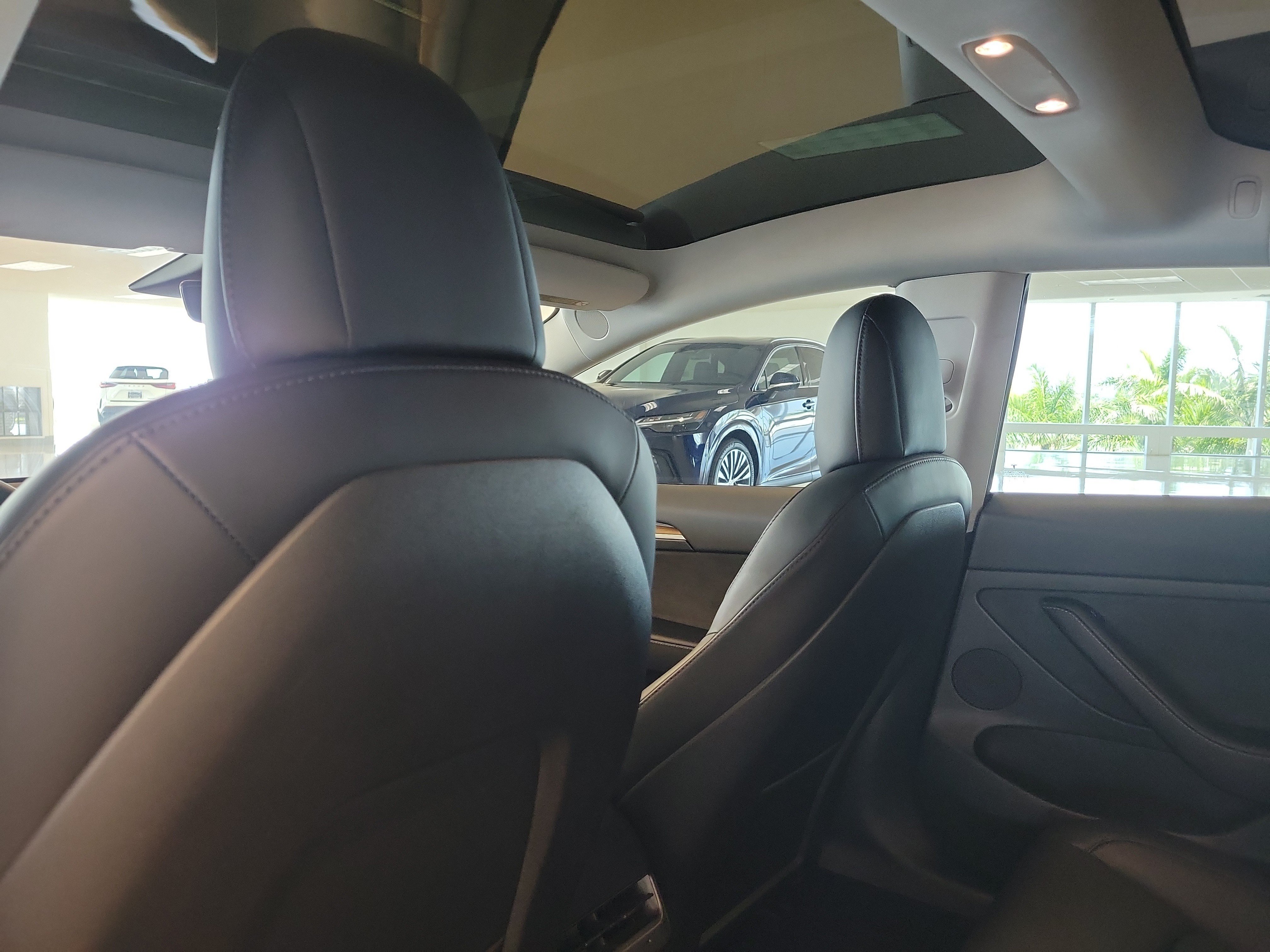 Used 2022 Deep Blue Metallic Tesla Performance image 16