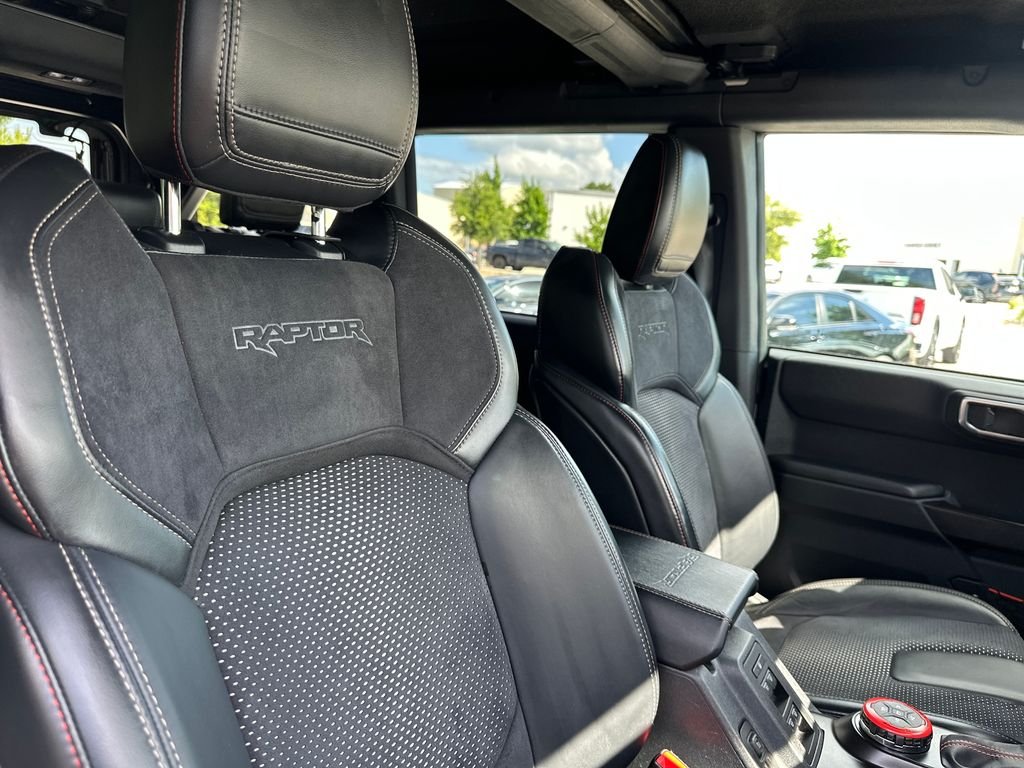 Used 2023 Silver Ford Raptor image 38