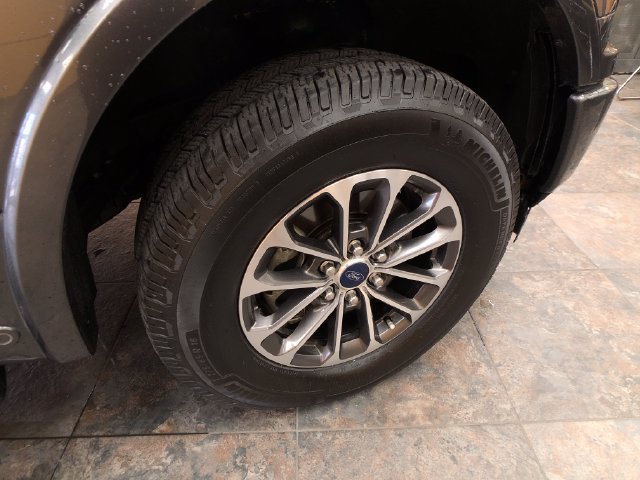 Certified Used 2020 Magnetic Ford Lariat image 9