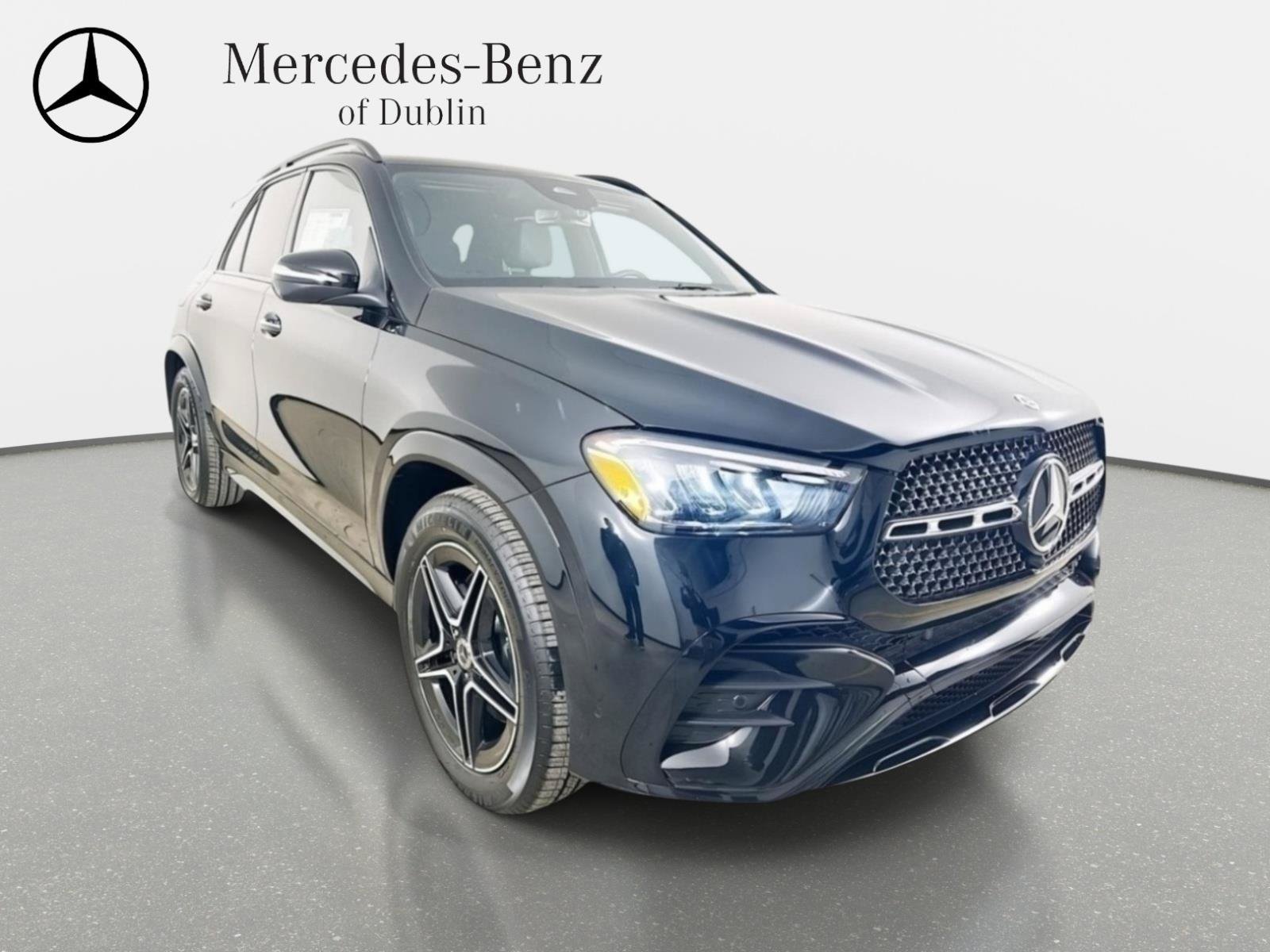 Used 2026 Obsidian Black Metallic Mercedes-Benz GLE 350 image 3