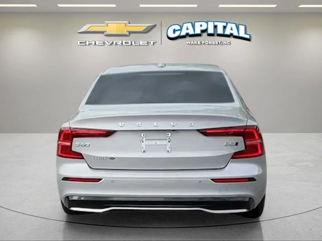 Used 2024 Silver Volvo Ultimate image 4