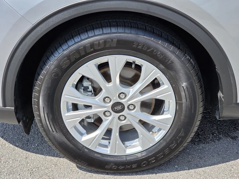 Used 2024 Silver Metallic FORD ACTIVE image 19