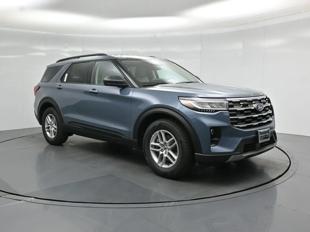 New 2026 Vapor Blue Metallic Ford Active image 53