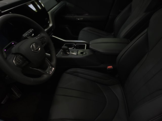 2026 Lexus TX 500h F-Sport Premium - Photo 22