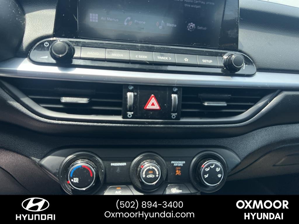 Used 2022 Deep Sea Blue Kia LXS image 9