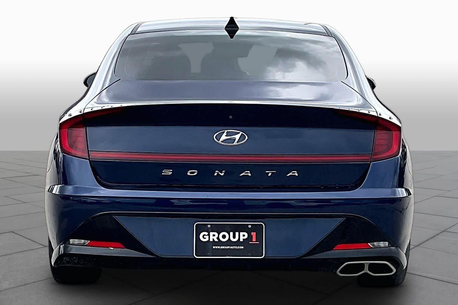 Pre-Owned 2022 Hyundai Sonata SEL