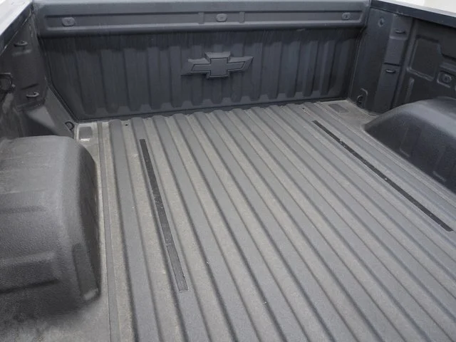 Used 2020 Silver Ice Metallic Chevrolet LTZ image 9