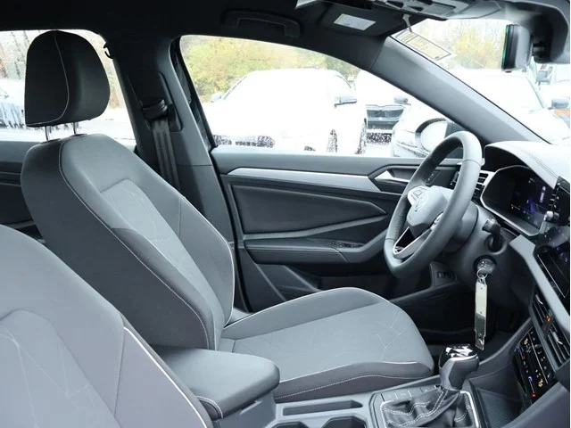 New 2026 Deep Black Pearl Volkswagen 1.5T Sport image 11
