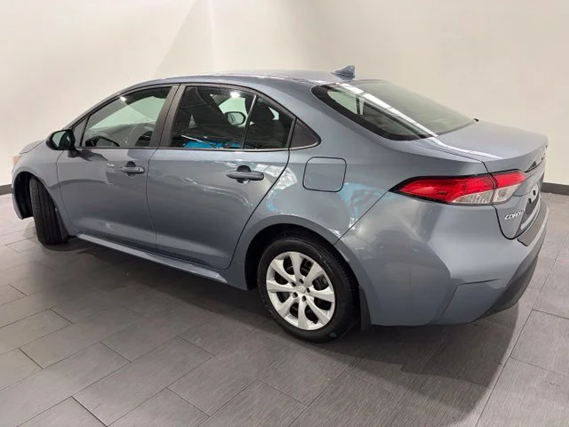 Used 2024  Toyota LE image 3