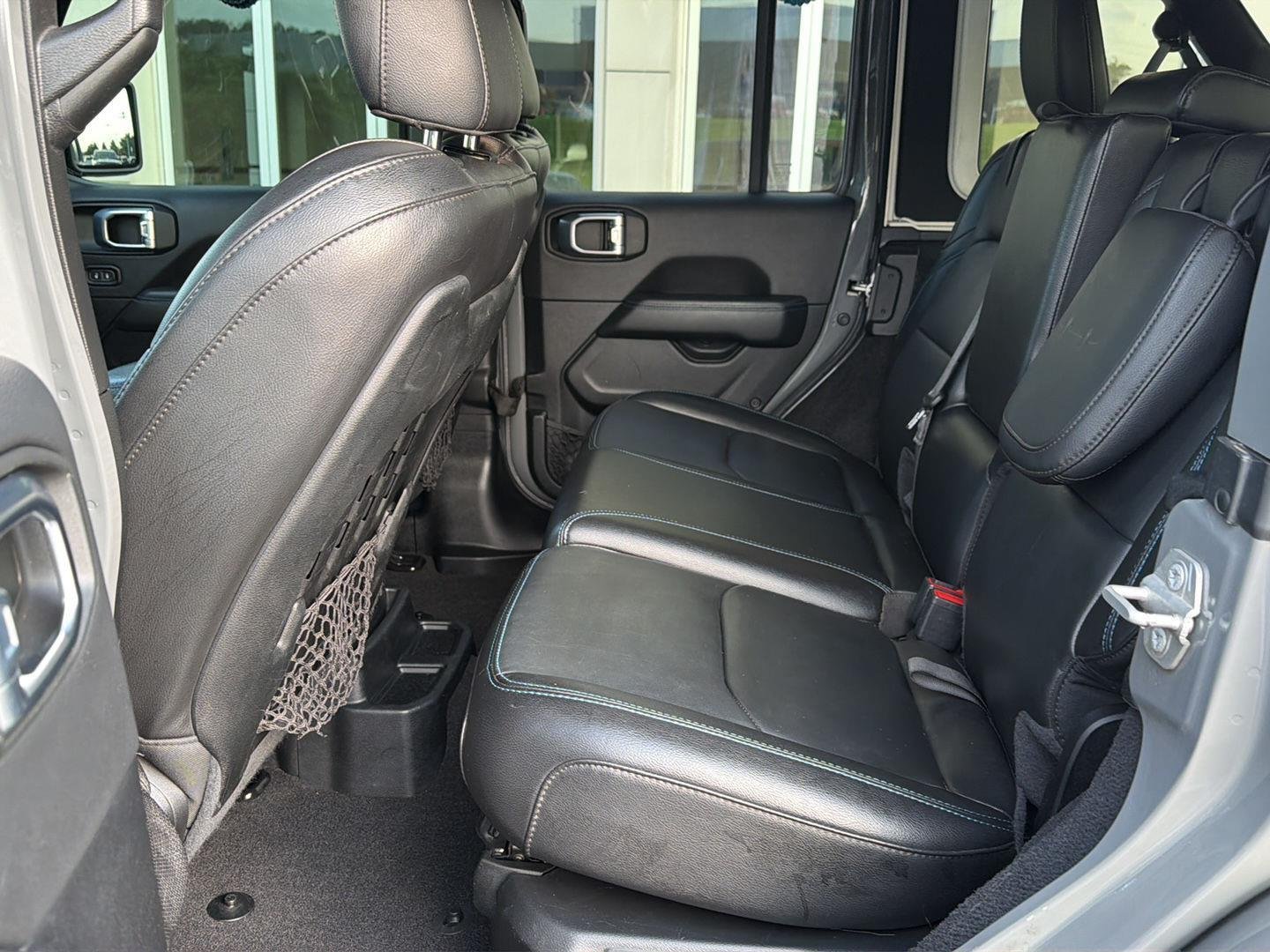 Used 2021 Sting-Gray Clearcoat Jeep Unlimited Rubicon image 11