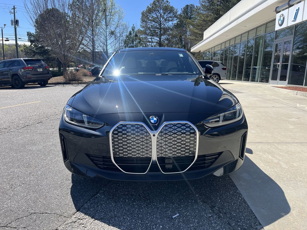 Used 2026 Black Sapphire Metallic BMW eDrive40 image 3