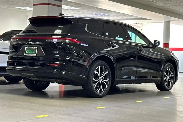 Certified Used 2025 BLACK Toyota  image 4