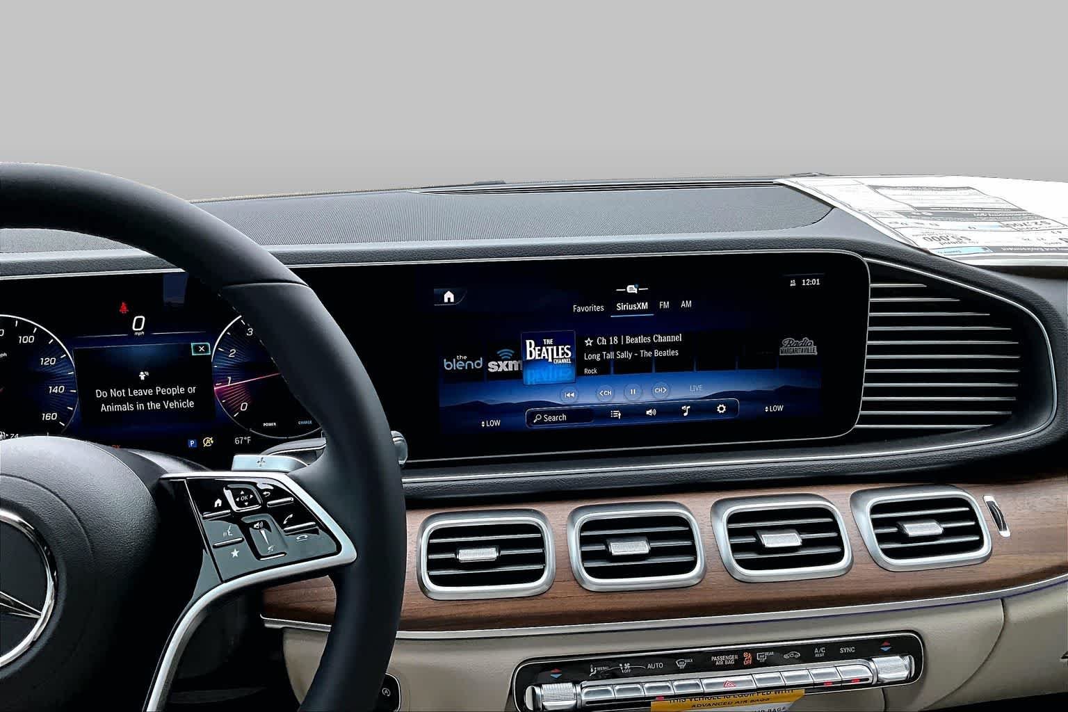 New 2026 Polar White Mercedes-Benz GLE 350 image 9
