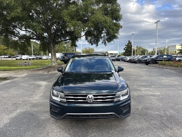 Used 2018 Green Volkswagen 2.0T SE image 2
