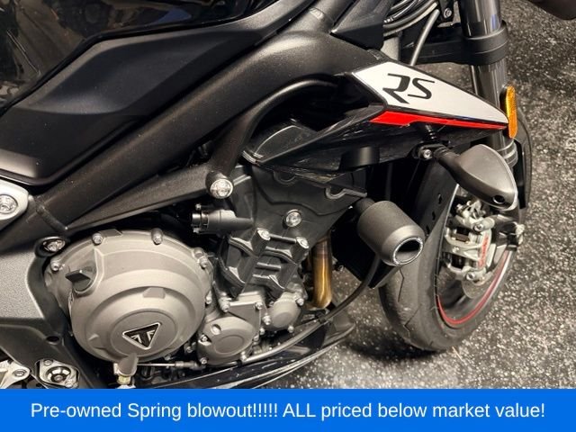 Used 2018 Black Triumph motorcycle image 18