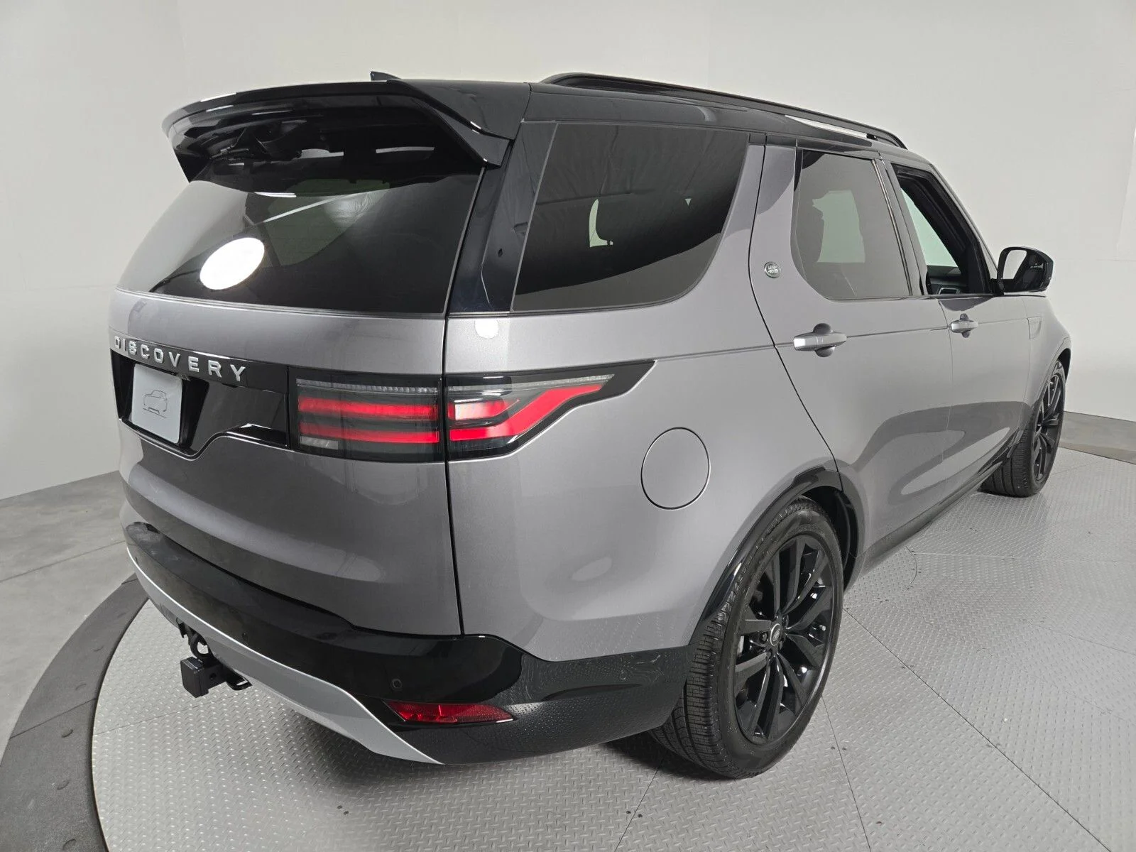Used 2026 Eiger Gray Metallic Land Rover Gemini Edition image 2