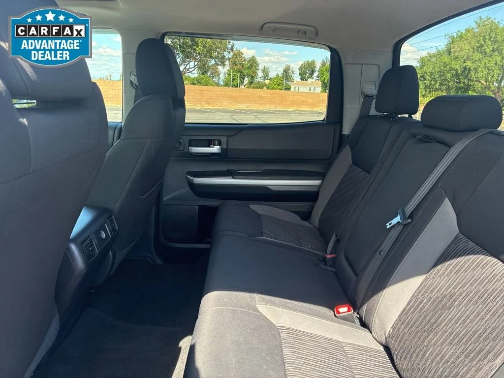 Used 2017 Silver Sky Meta Toyota SR5 image 20
