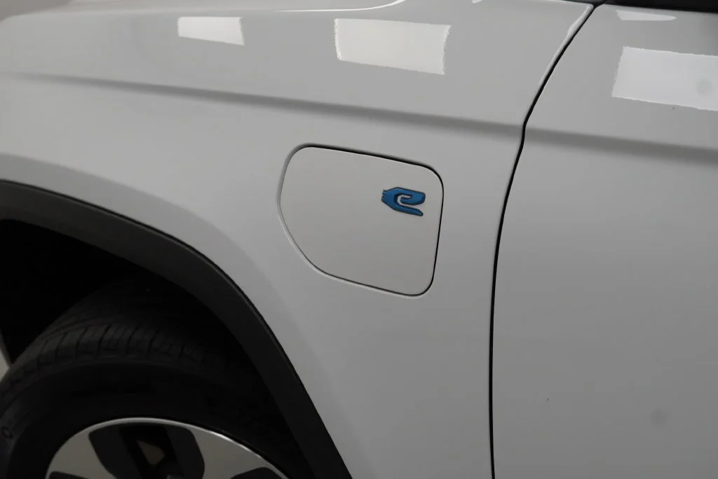 Used 2023 White Jeep 4xe image 35