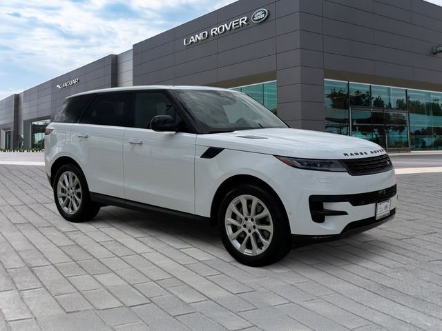 Certified Used 2025 Fuji White Land Rover SE image 7