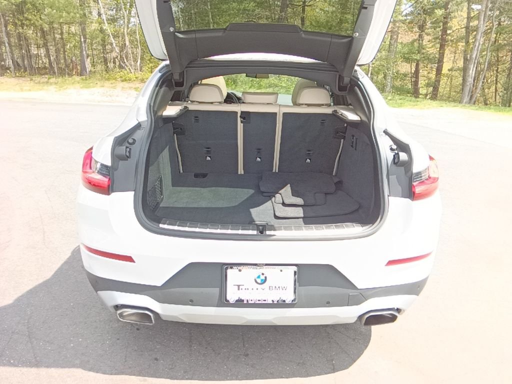 Certified Used 2024 Alpine White BMW xDrive30i image 23