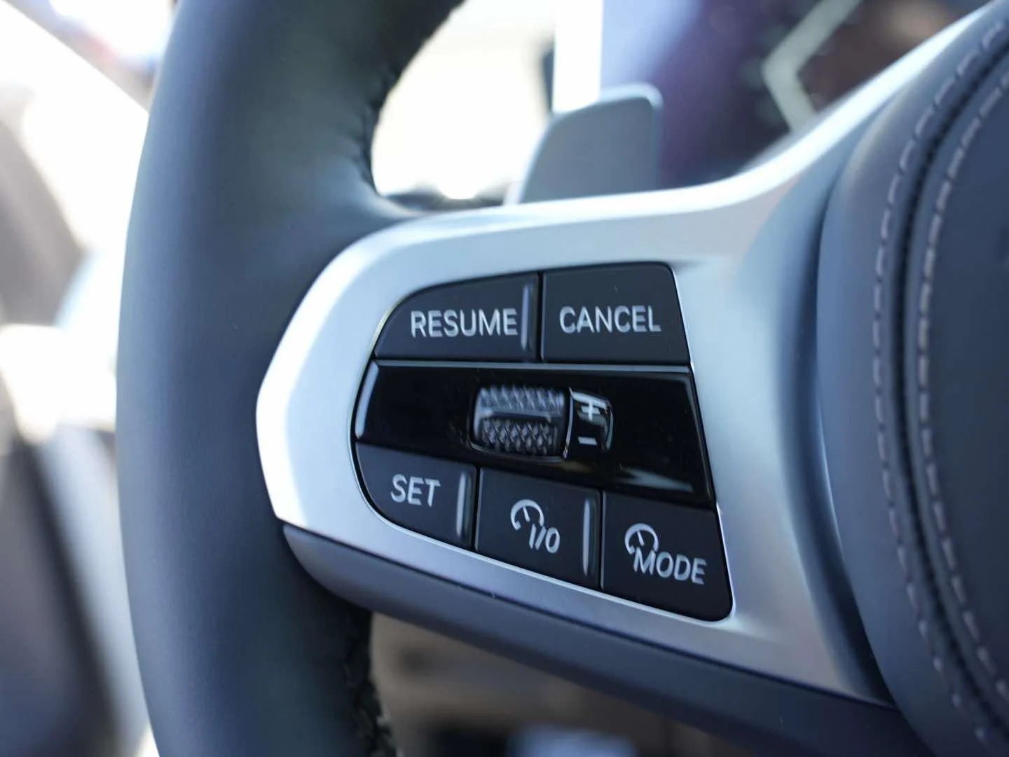 New 2026 Alpine White BMW sDrive40i image 16