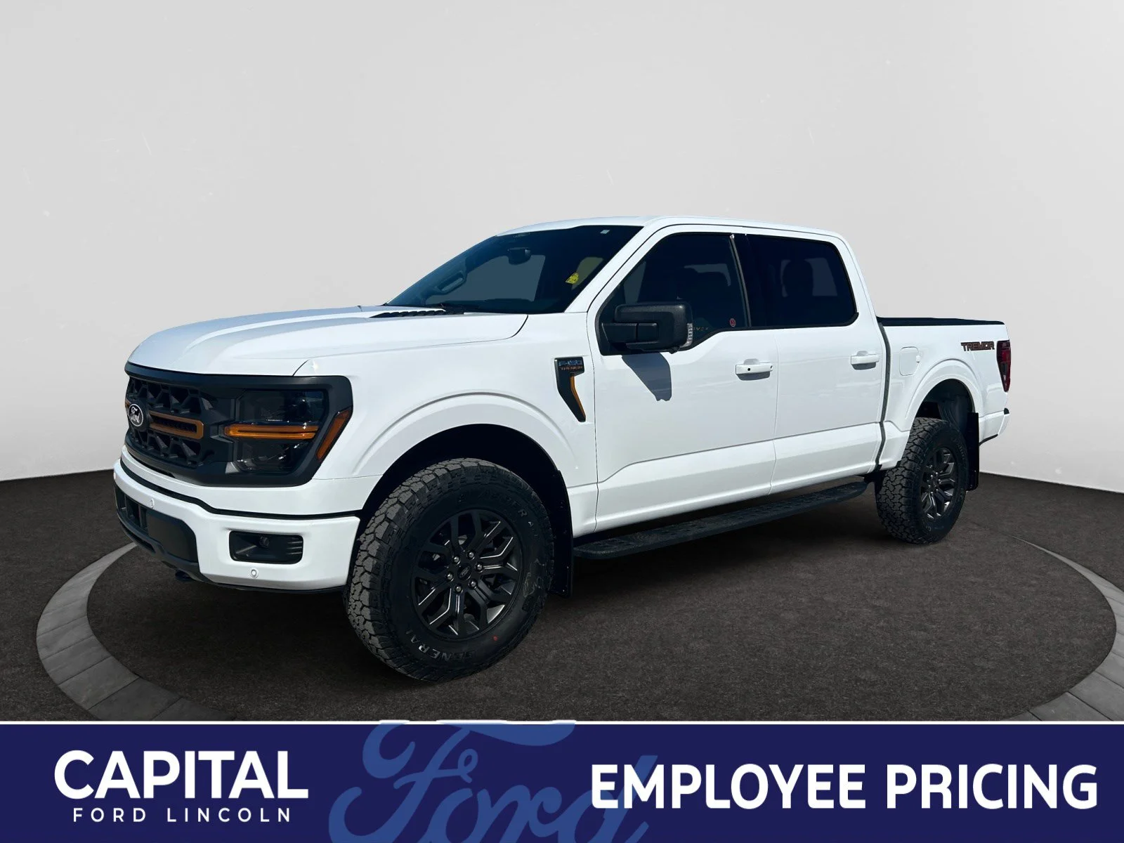 New 2026 Oxford White Ford Tremor image 1