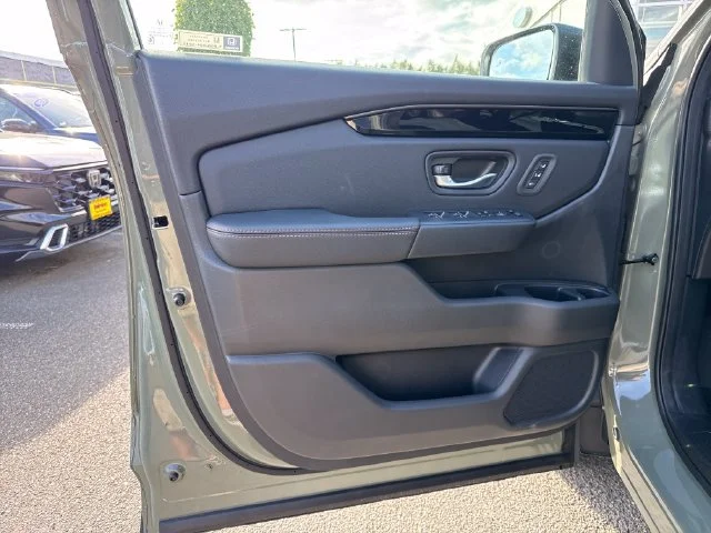 2026 Honda Pilot TrailSport - Photo 16