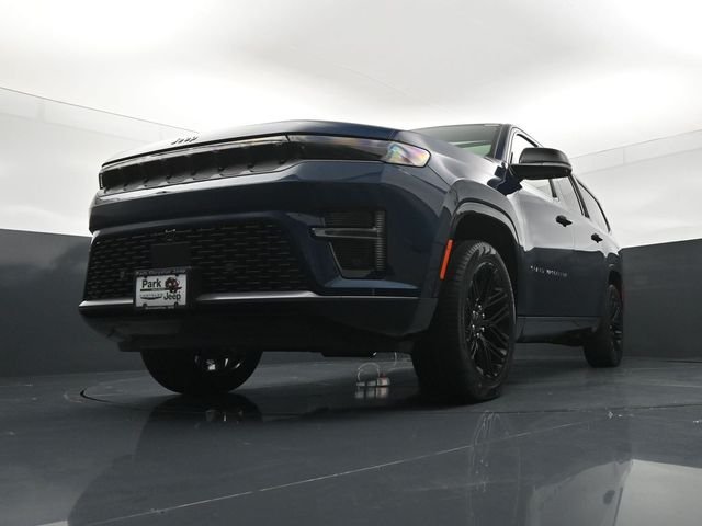 New 2026 Fathom Blue Pearl-Coat Exterior Paint (Late Availability) Jeep Limited Reserve image 19