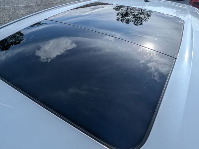 New 2026 Everest White Pearl TriCoat Nissan SL image 34