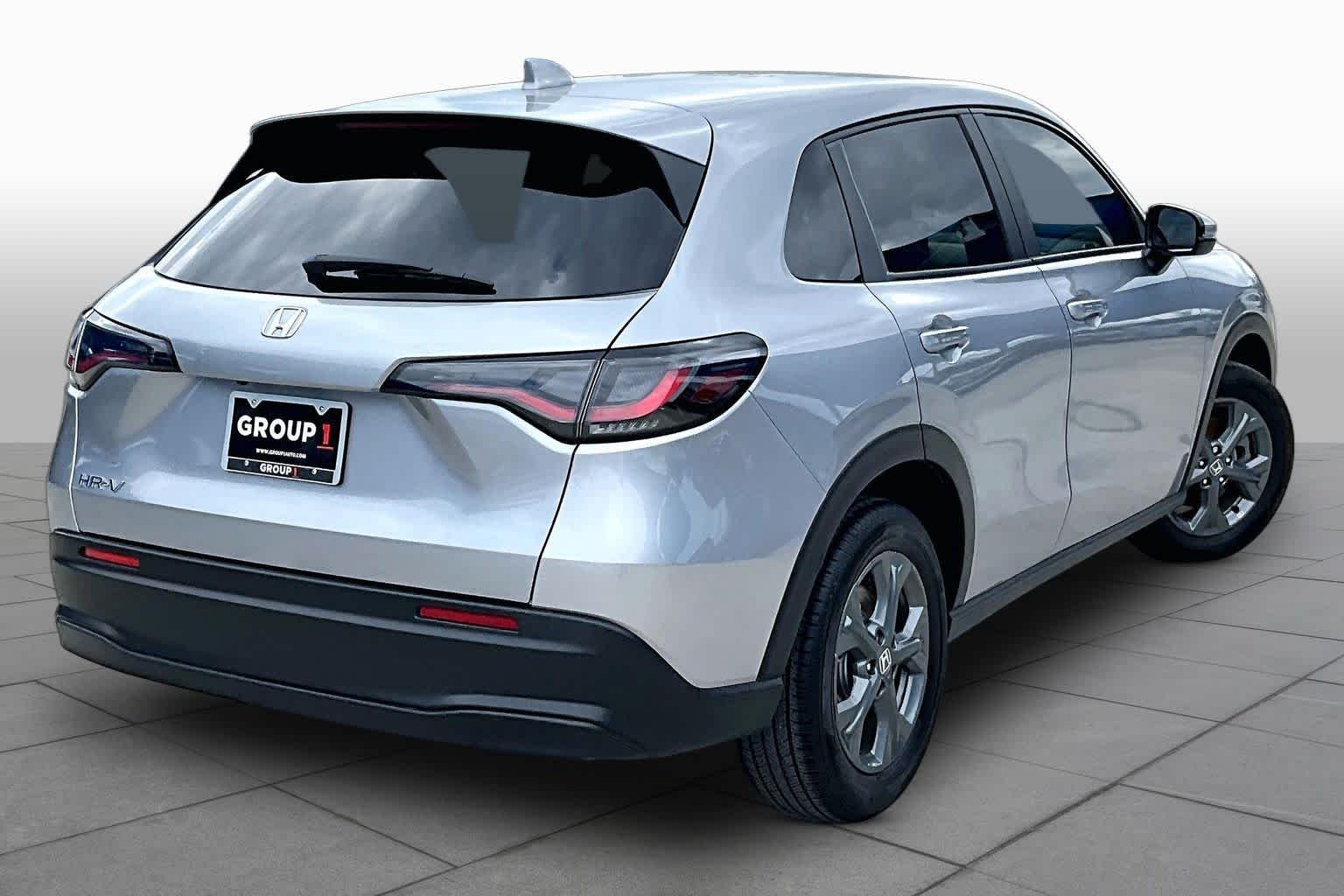 Used 2026 Solar Silver Metallic Honda LX image 13
