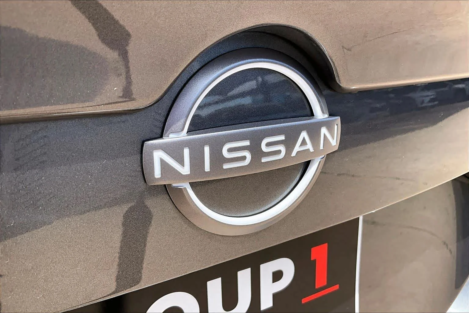 Certified Used 2025 Gun Metallic Nissan SR image 29